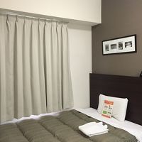 全体的に落ち着いた色合いです