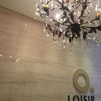 入口エレベーターはフロントまでしか停止しません。