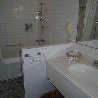 広めのバスルーム