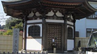 なんとなく、ひっそり