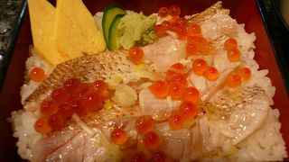 本店より比較的空いていて同じメニュー