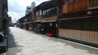 東茶屋街よりも空いていて雰囲気はいい