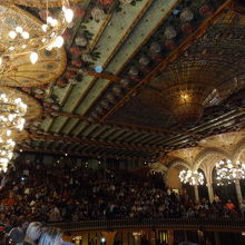 天井も照明も美麗！