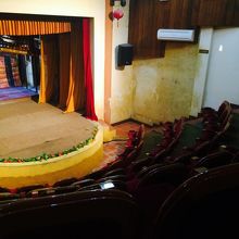 ホイアン シアター