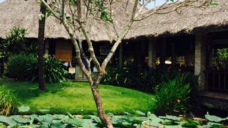 団体客ＯＫの大屋根のレストラン