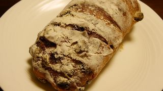 自然栽培農家が作る香り高きパン@代官山