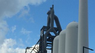 八幡製鉄所の象徴である巨大な製鉄高炉。