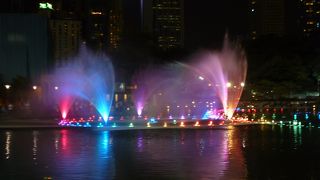 噴水のライトアップもきれいでした