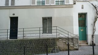 サティが暮らしたことがある家