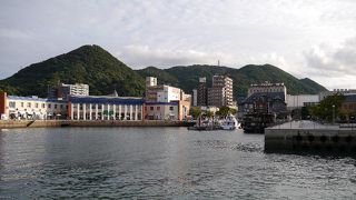 北九州市街地郊外に広がる緑豊かな自然