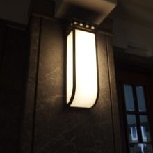 ブラケットのデザインも多分昔のまま