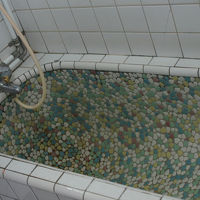 傾斜のついた浴槽