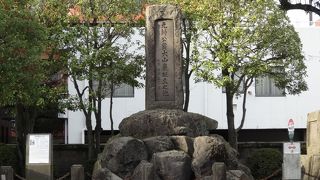 道路沿いでわかりやすい