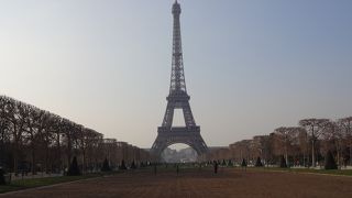 パリはやっぱりエッフェル塔！