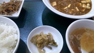 早くて手ごろな中華料理チェーン店