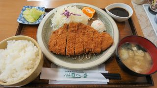 地元の食材を使ったレストラン