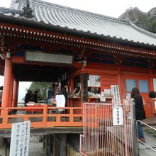 本堂の建物