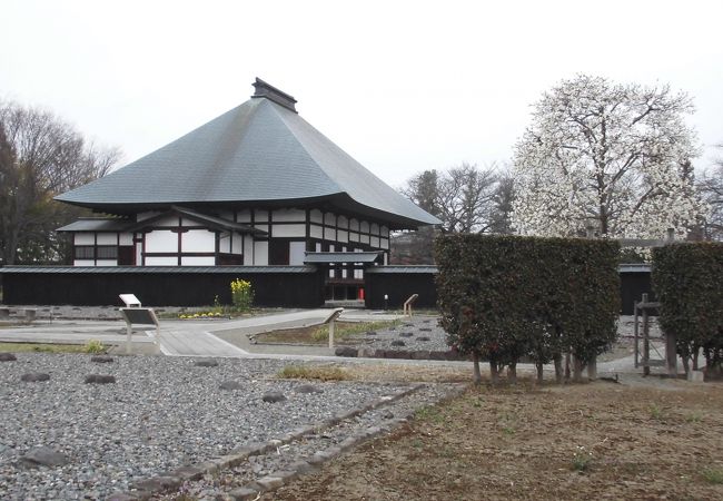 千姫もすがった縁切寺