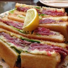 ローストビーフサンド７００円