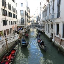 小運河とゴンドラ