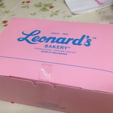 テイクアウトすると可愛い箱に入れてくれます