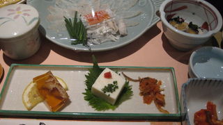 １泊２日のツアー旅行の夕食です♪＾＾