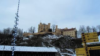 黄色い小さなお城