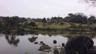 住宅地に囲まれた異空間