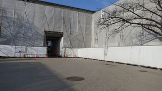 大阪城大手門・・・・を調べてみると大手門の不思議・・・・メッチャ興味深々