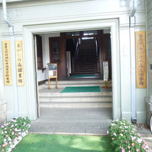 古いですね。しかしいいものです。