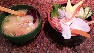 料理はすぐ出てきます