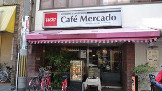 長年にわたって営業しているお店　パフェも人気