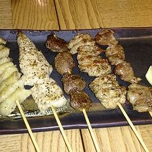 やはり焼き鳥は食べるでしょ