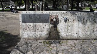 水を求めて亡くなっていった人々の思いを忘れないように