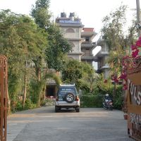 ゲストハウスの多いポカラの中では高級感があります。