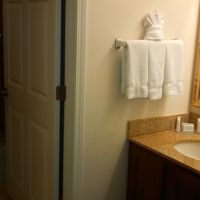 清潔なバスルーム