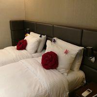 枕の硬さを表すバタフライ(蝶)がついています。