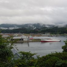 ホテルからの港の風景