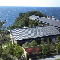 ４階の部屋から見下ろしたところ