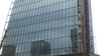 地上20階の「そらの広場」では無料で信濃川や新潟市街地の景色を楽しめます