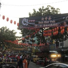 通りは思っていたより短かかったです