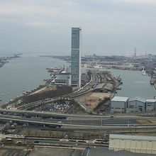 そらの広場からの景色（新潟港方面）