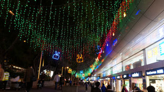 香港の目抜き通り