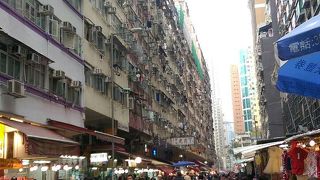 香港島側の下町！