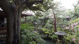 無料ガイドあり