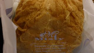 老街の中の洋菓子屋さん。