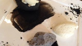 美術館併設、建物も素晴らしいカフェ