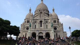 長い階段を登った後の最高の景色