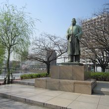 和気清麻呂像１