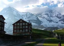 Hotel Bellevue Des Alpes 写真